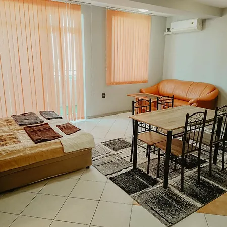 Appartement Kamelia Garden Slantchev Briag